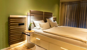 vineLodge L